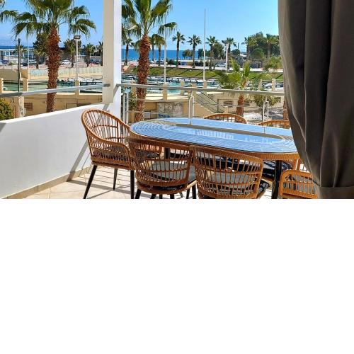 Mare Marina View 2