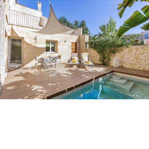 Margarita - Modern Townhouse with Private Pool