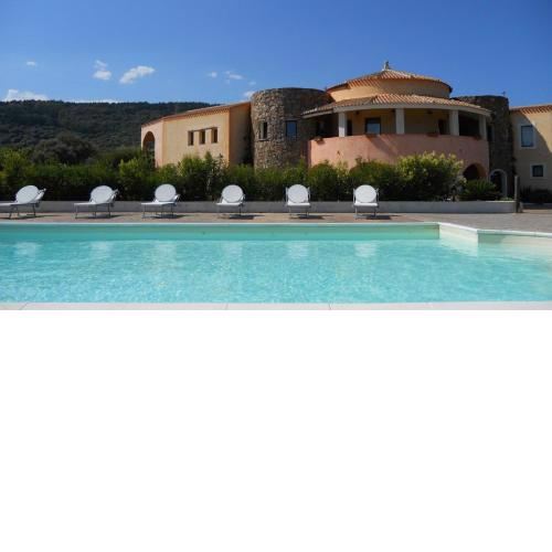 Maria Caderina Green Village