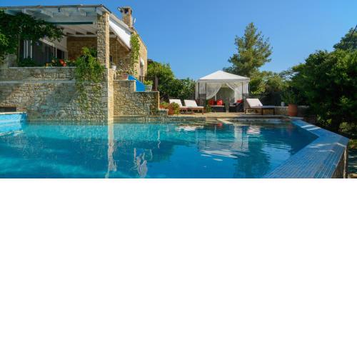 Maria Elena Villas II