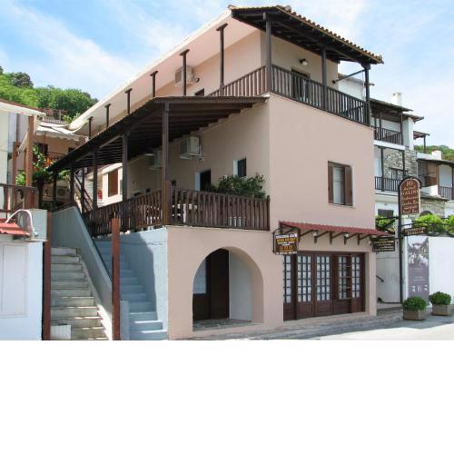 MARIA Studios & Apartments