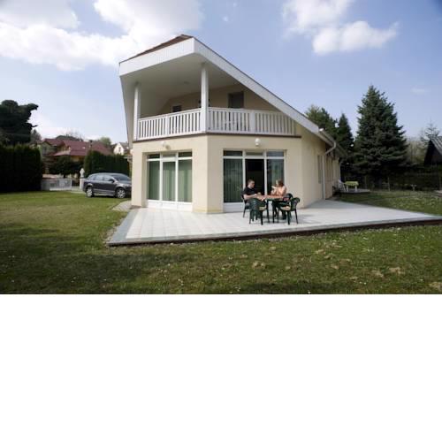 Marianna Apartmanház