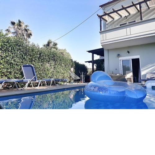 Marianna Apartments