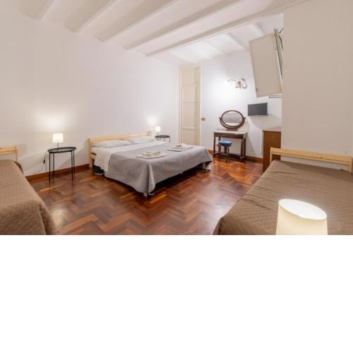 MARIANO APARTMENT