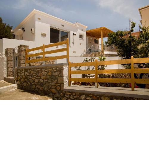 Maria's Seaside Home