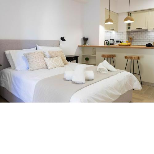 Marilias Luxury Studio Apartment