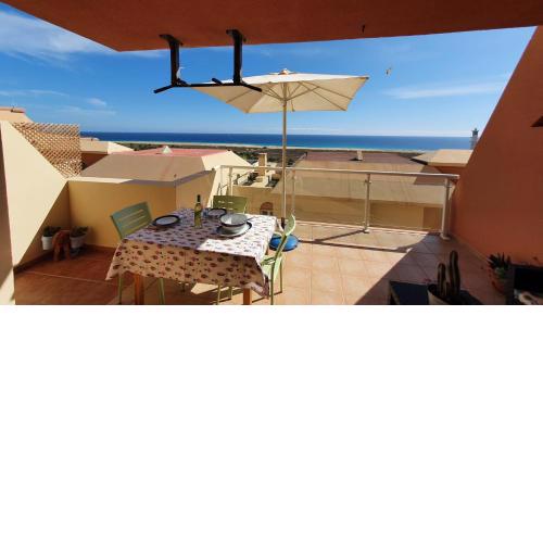 Mariline - sea, beach and lighthouse view, terrace, Wi-Fi