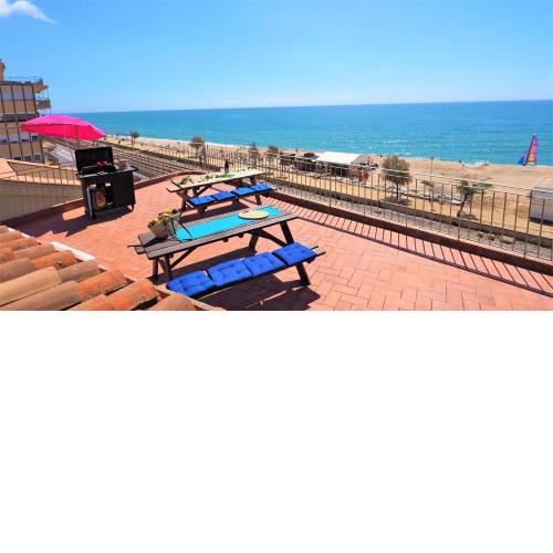 MARILU SEAVIEW & BEACH - apartment
