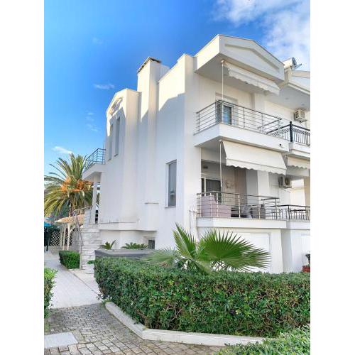 Marina apartments
