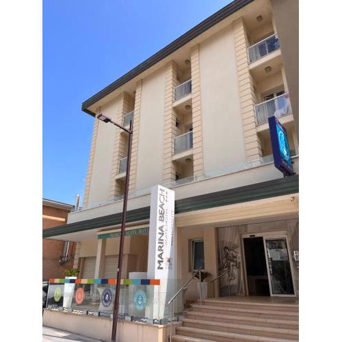 Marina Beach Suite Hotel