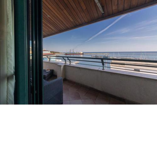 Marina CITY SEA VIEW APARTAMENT