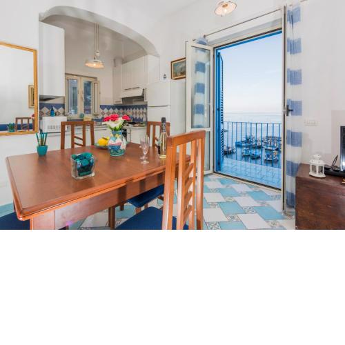 Marina Grande ,102