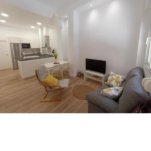 Mármoles Centro Malaga by H&H