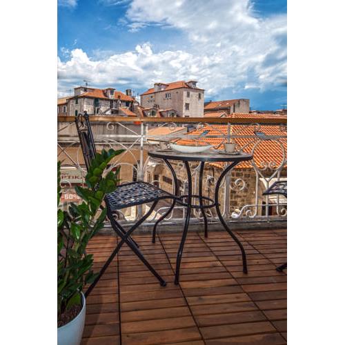 Marmontova Luxury Rooms