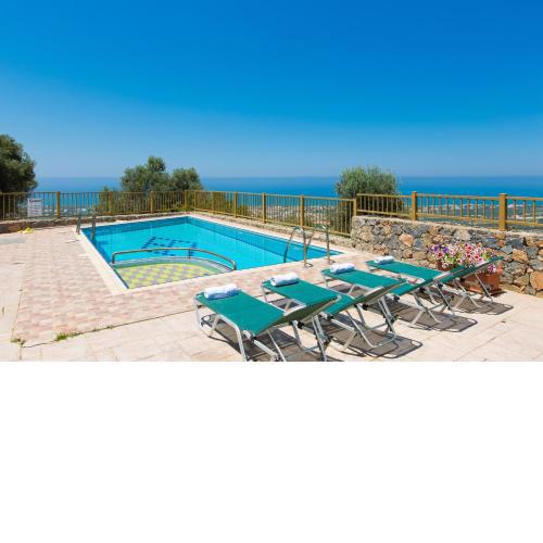 Maroulas Villas Ioanna & Stavros, stunning views, By ThinkVilla