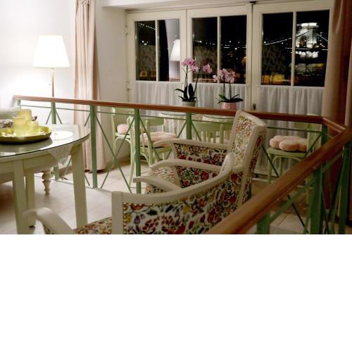 MARVELOSA APARTMENT - Central by the Chain Bridge