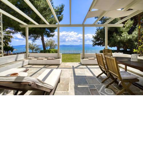 MARVELOUS BEACH HOUSE