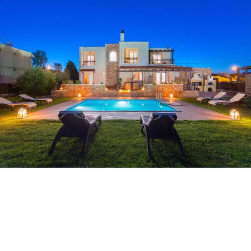 MarySol Luxury Villa