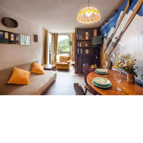 [Maska Home Cervinia]