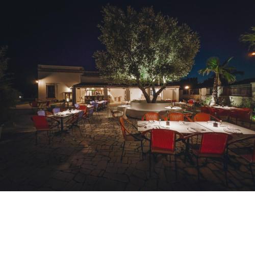 Masseria Carducci B&B-Ristorante