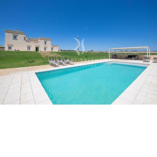 Masseria Ficalindia by RivedelSalento