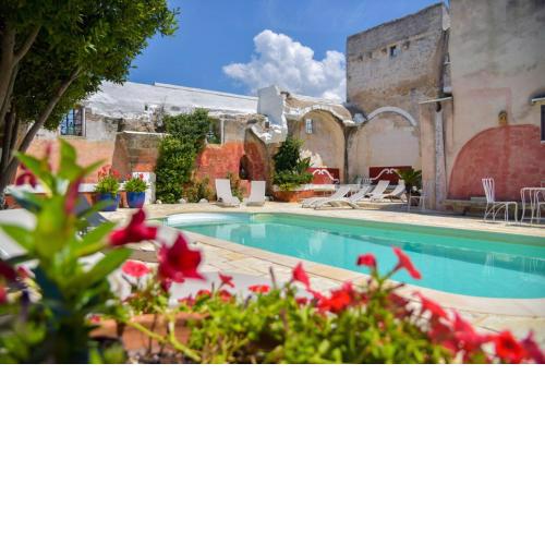 Masseria La Macchiola & Corti del Mito