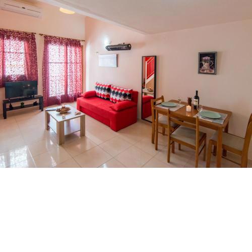 Mat Old Town Apartments B
