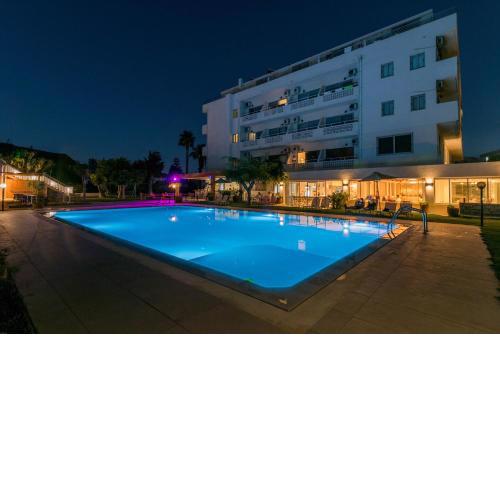 Matala Bay Hotel & Apartments