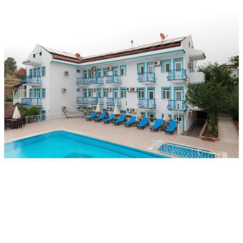 Mavi Yaprak Hotel