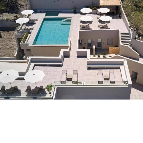 Mayu Suites