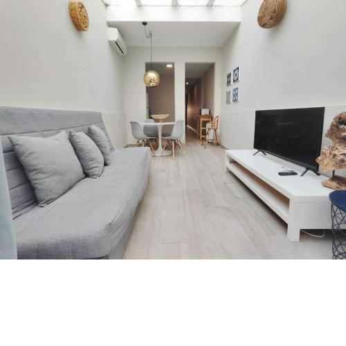 Mazi Apartments Chic