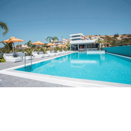 Mazoren Art Hotel