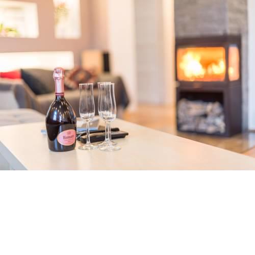 MC Apartments 145sqm 4BR+2BaR+AC in the heart of Budapest