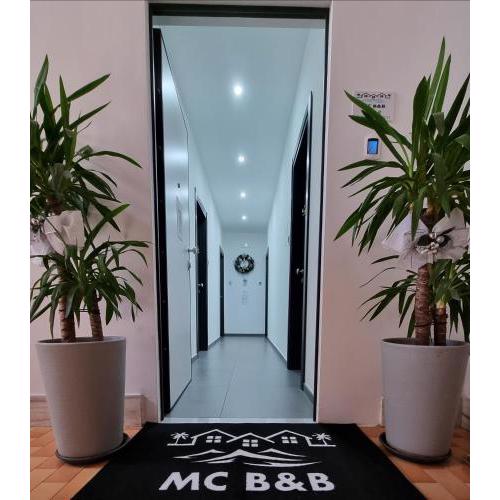 mc b&b