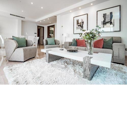 MDB19 - Penthouse near Puerto Banus. Families only