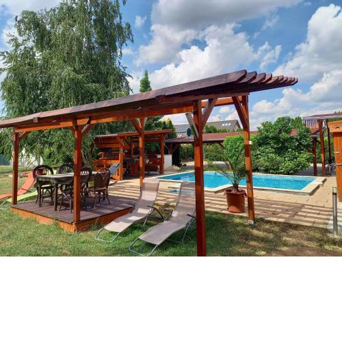 Médea Apartman