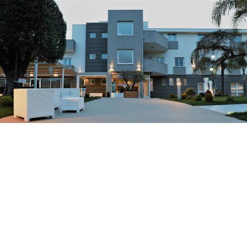 Medea Resort