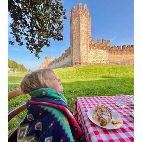 Medieval Relais - Top location