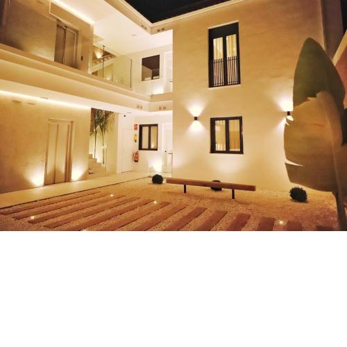 MEDINA HOMES PUENTE ROMANO