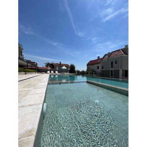 Mediterranea - LUXURY APARTMENT with POOL/TERRACE/BARBEQUE/SEA-VIEW!