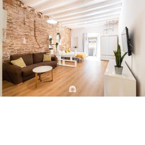 Mediterranean Way - Forum Suites