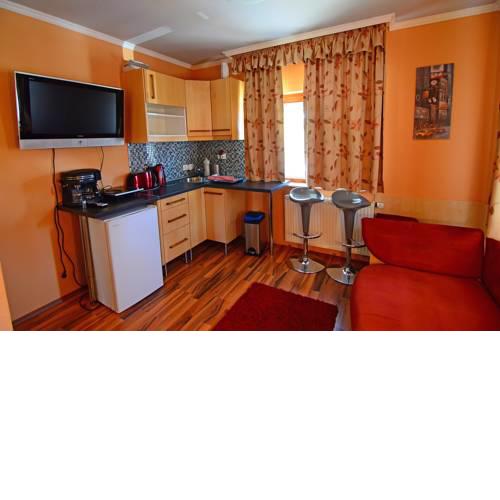 MeDoRa Park - Bagolyvár Apartmanház