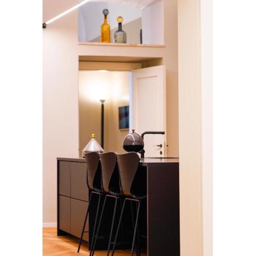 Meh Luxury apartment city centre Bari