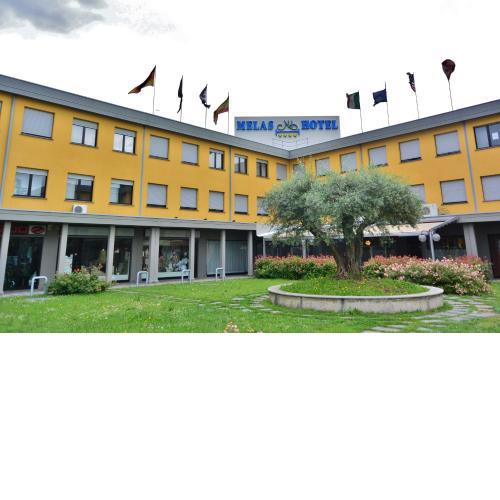 Melas Hotel