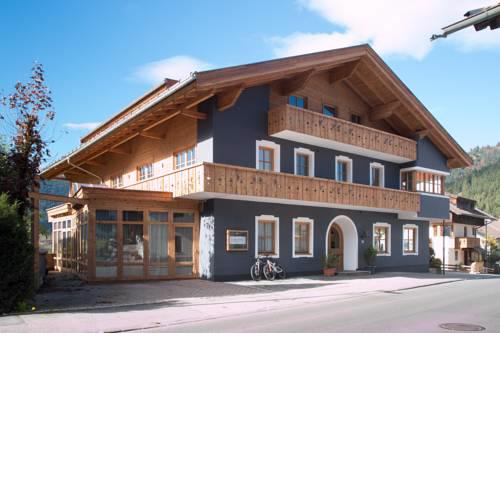 Mellow Mountain Hostel