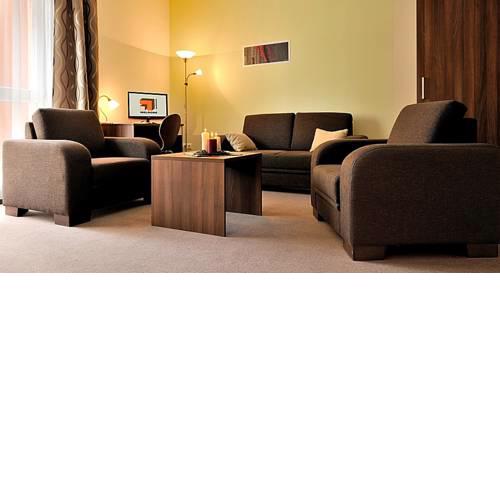 Melrose Apartments 2