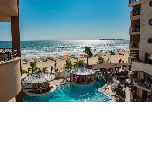 Menada Apartments in Golden Rainbow