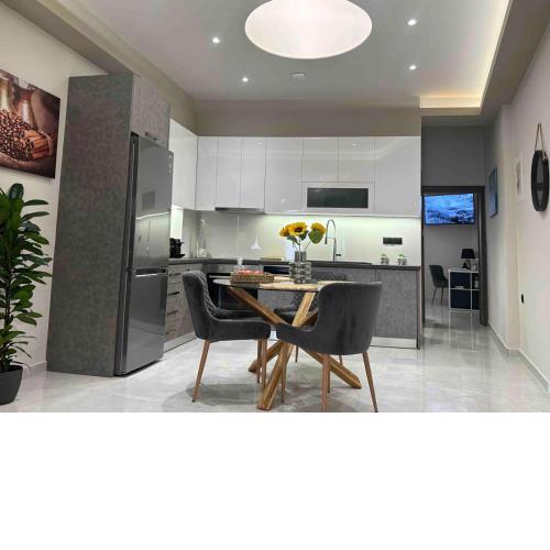 Menda Suite