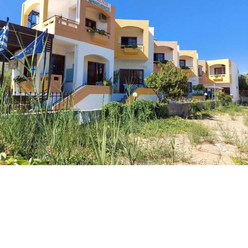 Menelaos Apartments