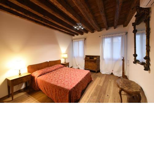 Mercerie e Capitello Apartments